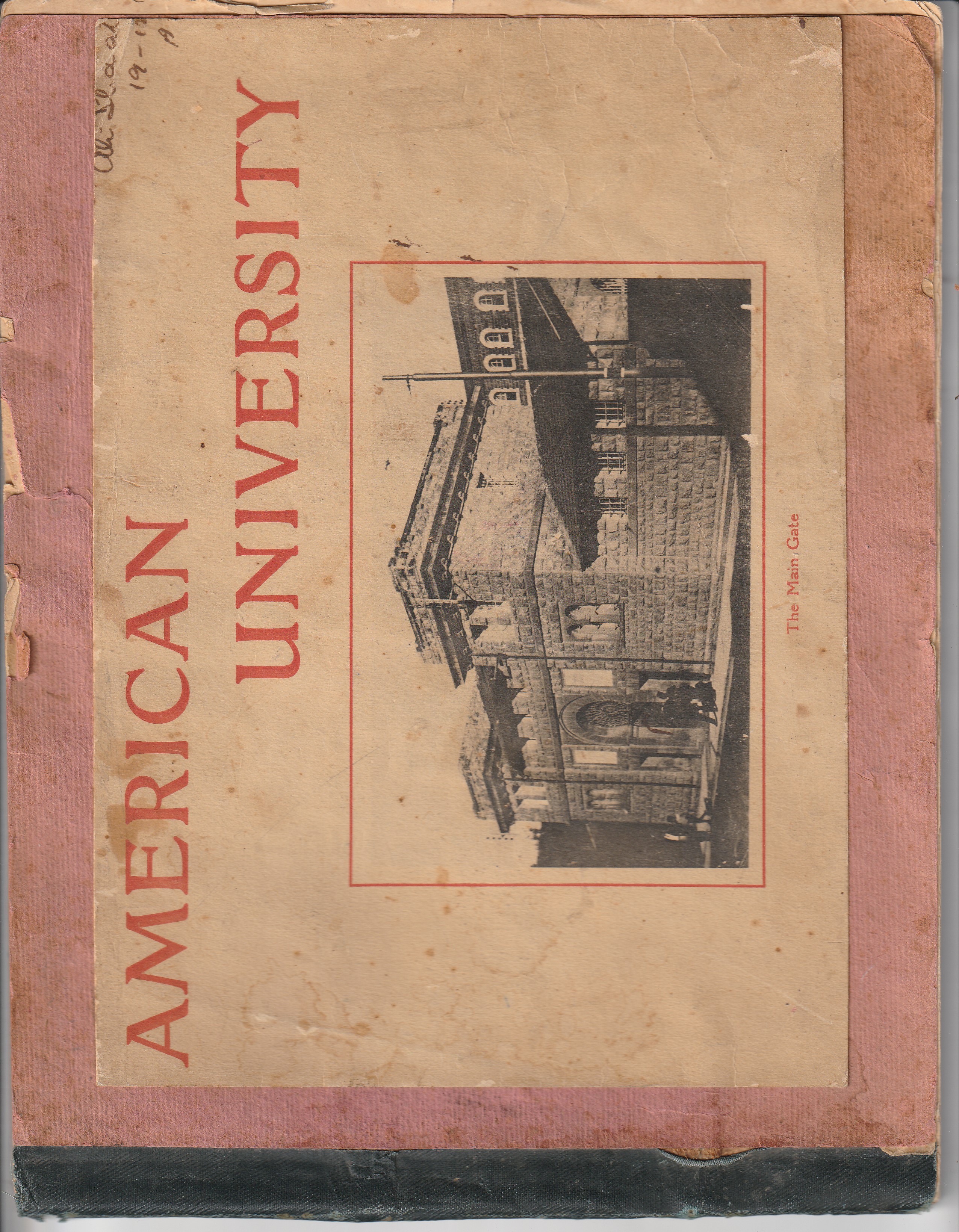 الجامعة الأمريكية عام 1929